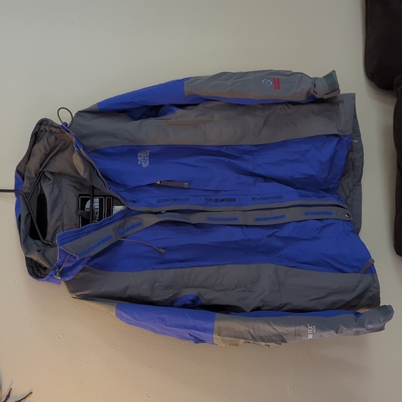 The North Face Gore-Tex Summit Series Winter Jacket, Blue and Gray, Medium women - Picture 2 of 11